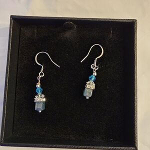 ✨️ 5 For $20✨️ Turquoise drop earrings
